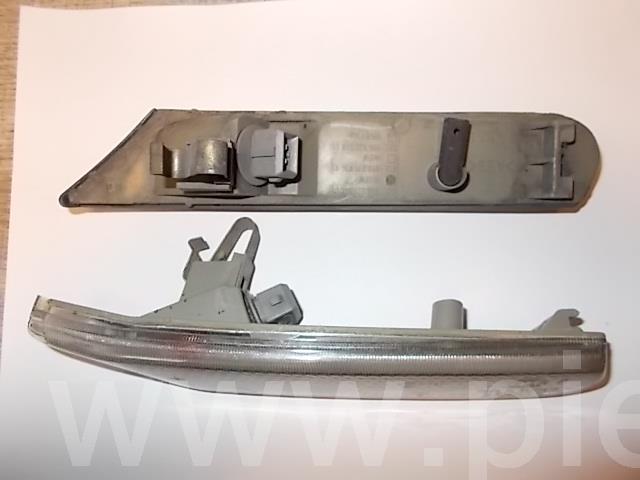 Clignotant latéral D Porsche 986 996